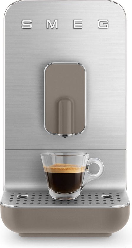 SMEG BCC11TPMEU - Espressomachine - Taupe Mat - Volautomatisch